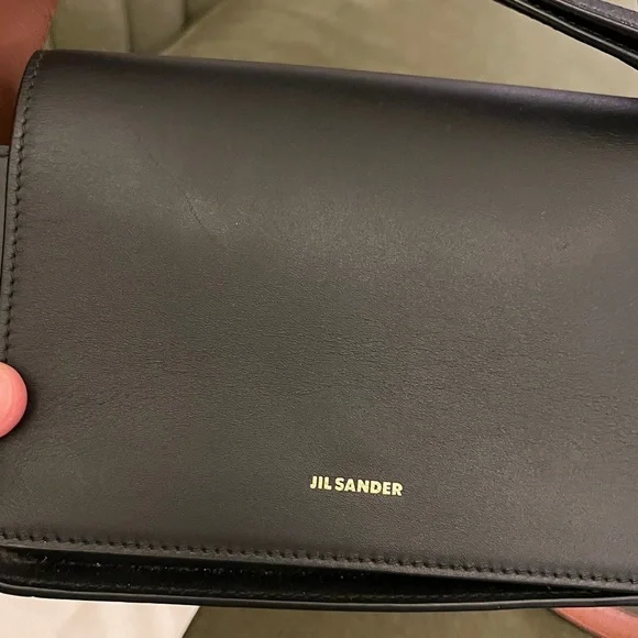 Jil Sander All Day Flap Bag Black Calfskin gold hardware. Rare. - Picture 2 of 14